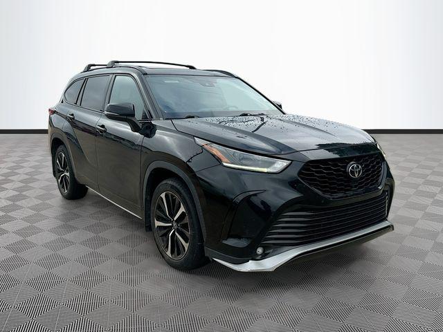 2021 Toyota Highlander XSE 4x2 V6's photo