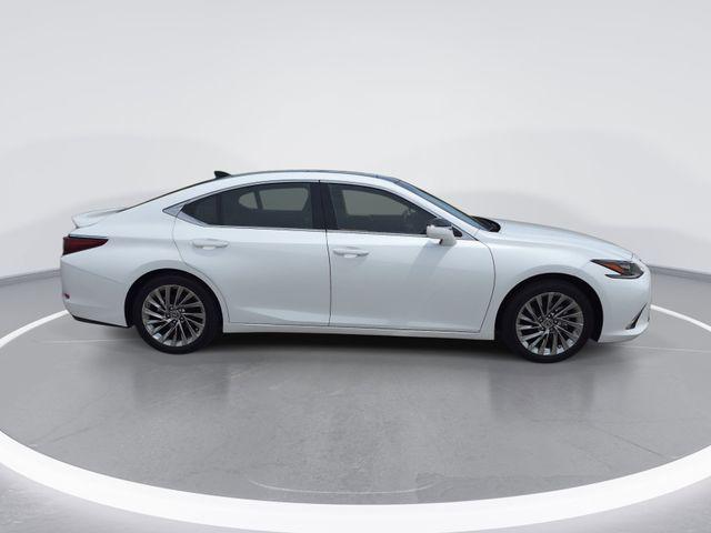 2024 Lexus ES 350 Ultra Luxury