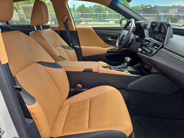 2024 Lexus ES 350 Ultra Luxury