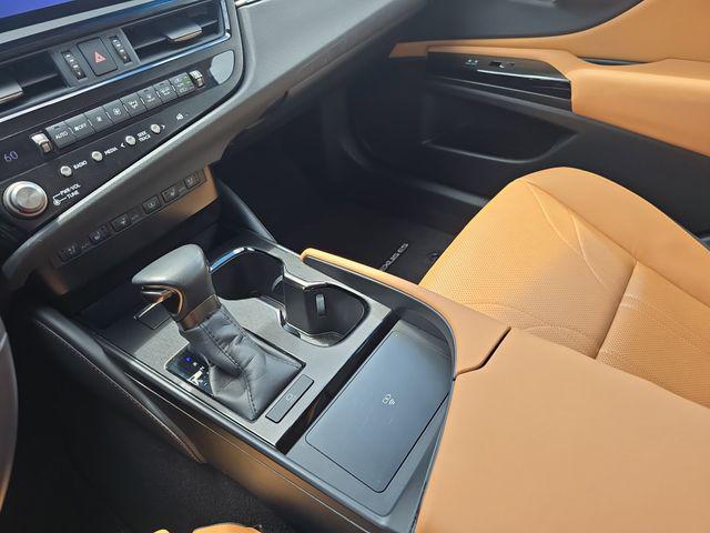 2024 Lexus ES 350 Ultra Luxury