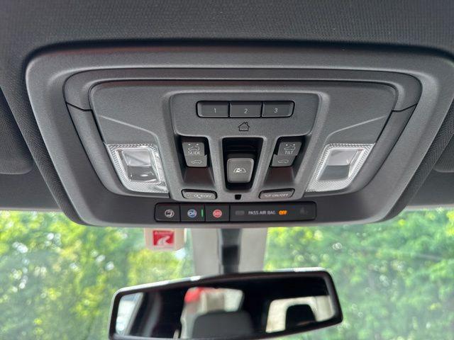 2023 GMC Sierra 2500HD 4WD Crew Cab Standard Bed AT4