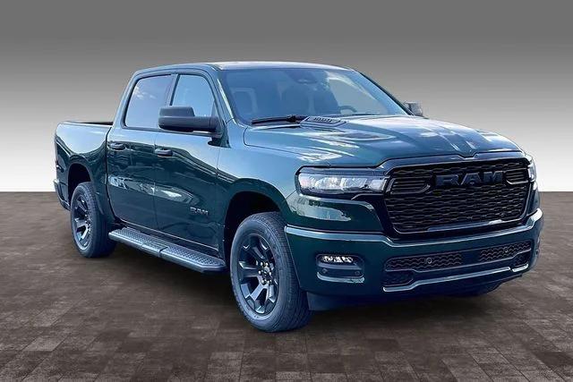 2026 RAM 1500 RAM 1500 EXPRESS CREW CAB 4X4 57 BOX