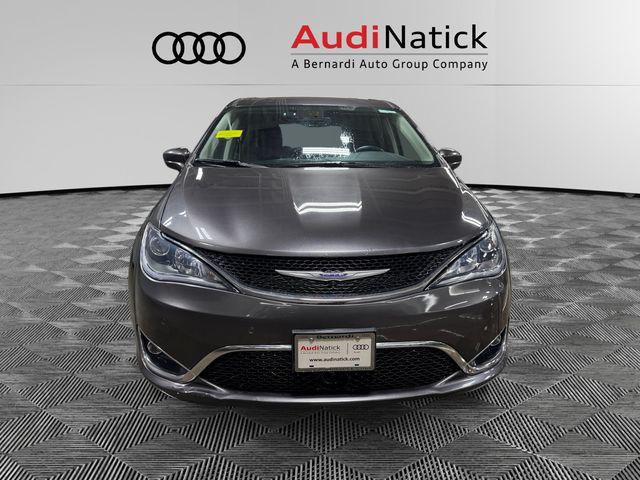 2020 Chrysler Pacifica Touring