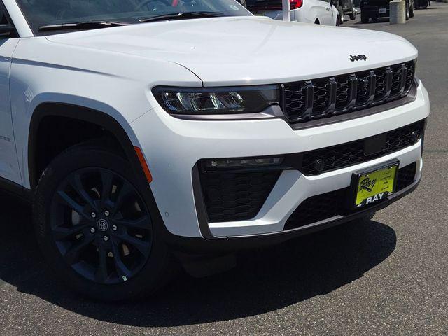 2026 Jeep Grand Cherokee L 85th Anniversary Edition