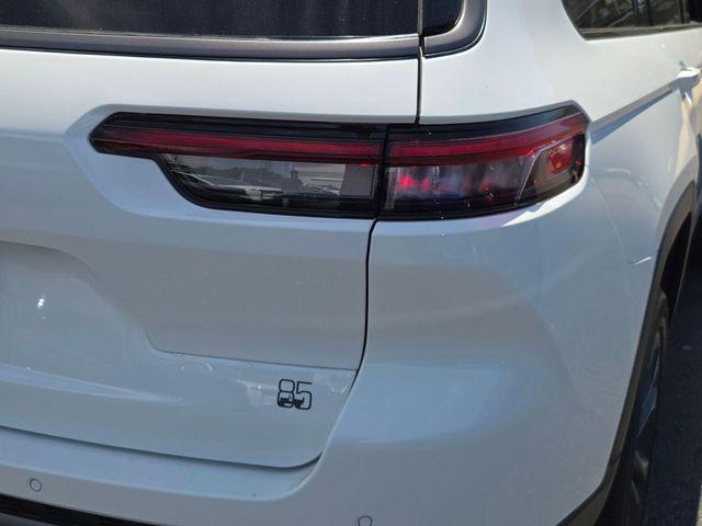 2026 Jeep Grand Cherokee L 85th Anniversary Edition