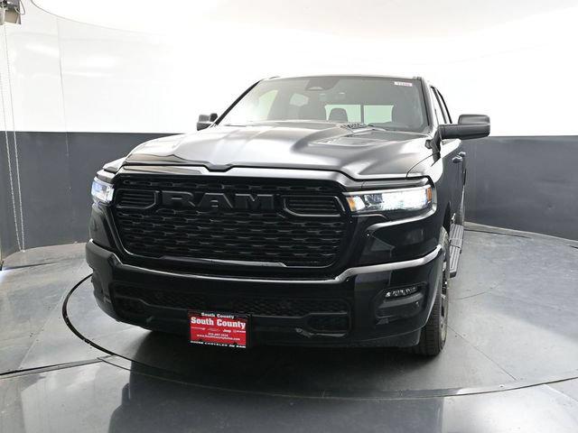2026 RAM 1500 RAM 1500 EXPRESS CREW CAB 4X4 57 BOX