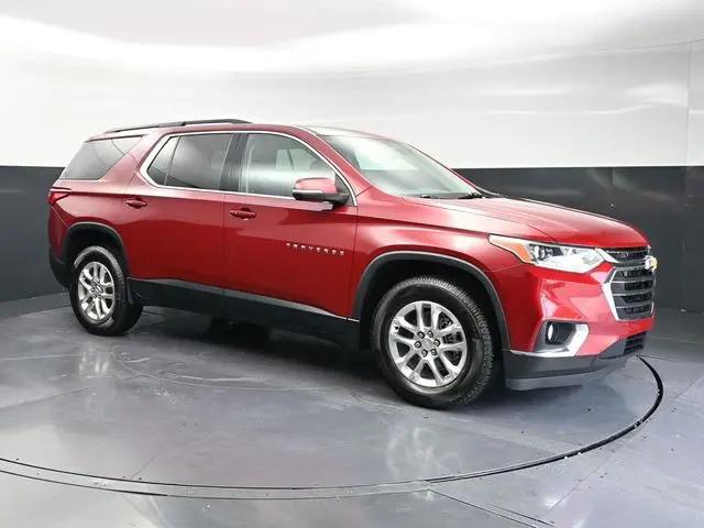 2021 Chevrolet Traverse FWD LT Leather