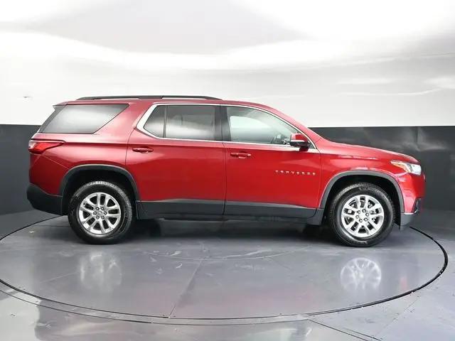2021 Chevrolet Traverse FWD LT Leather