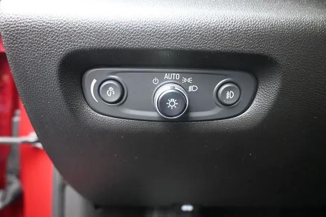 2021 Chevrolet Traverse FWD LT Leather