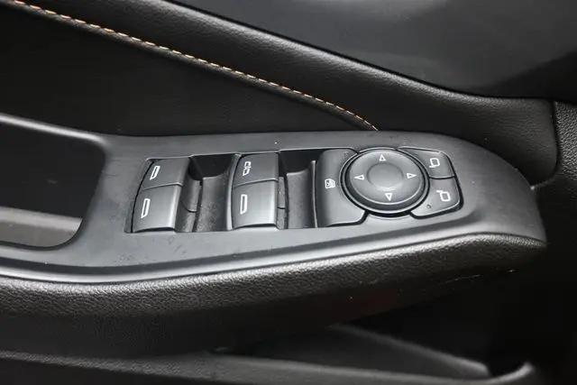2021 Chevrolet Traverse FWD LT Leather