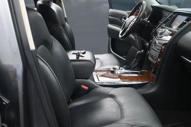 2018 INFINITI QX80 Standard