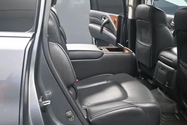 2018 INFINITI QX80 Standard