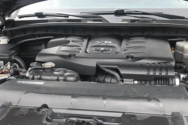2018 INFINITI QX80 Standard