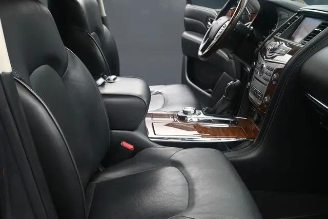 2018 INFINITI QX80 Standard