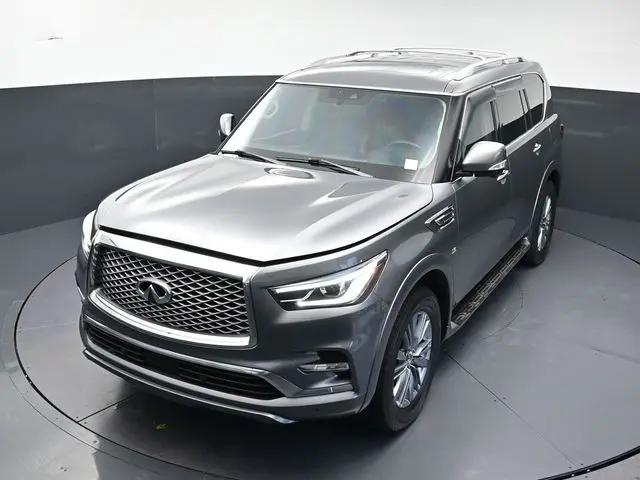 2018 INFINITI QX80 Standard