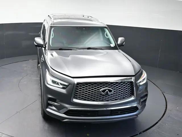 2018 INFINITI QX80 Standard