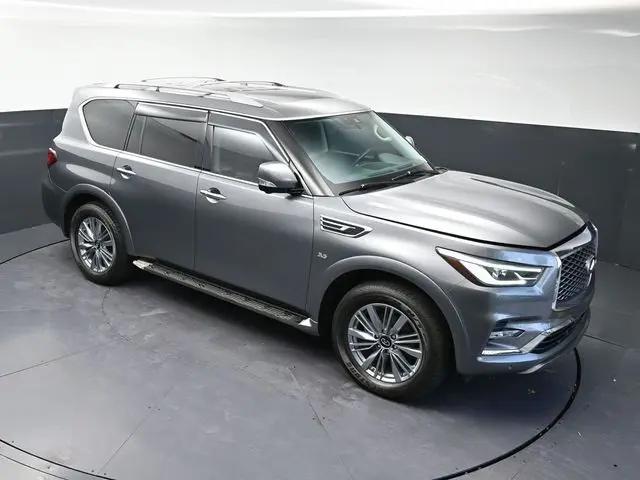 2018 INFINITI QX80 Standard