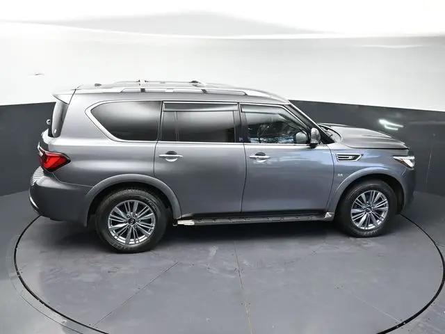 2018 INFINITI QX80 Standard