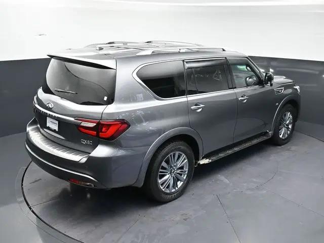 2018 INFINITI QX80 Standard