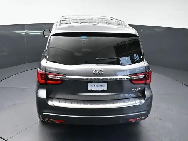 2018 INFINITI QX80 Standard