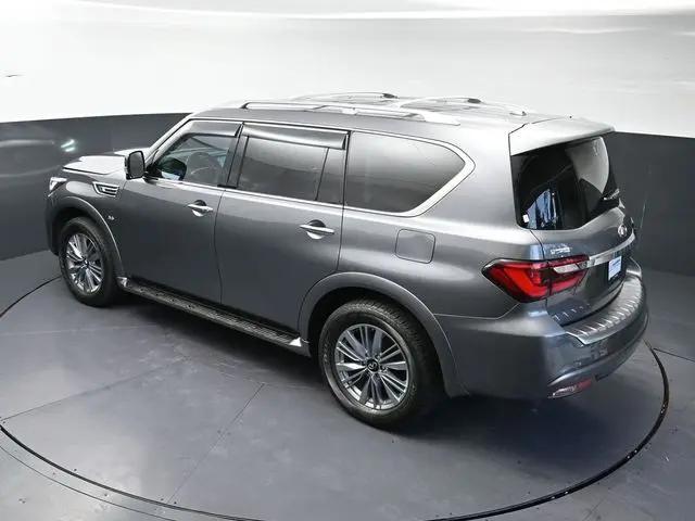 2018 INFINITI QX80 Standard
