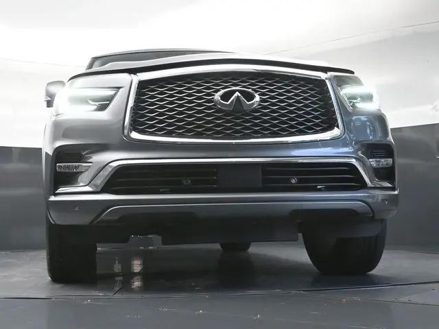 2018 INFINITI QX80 Standard