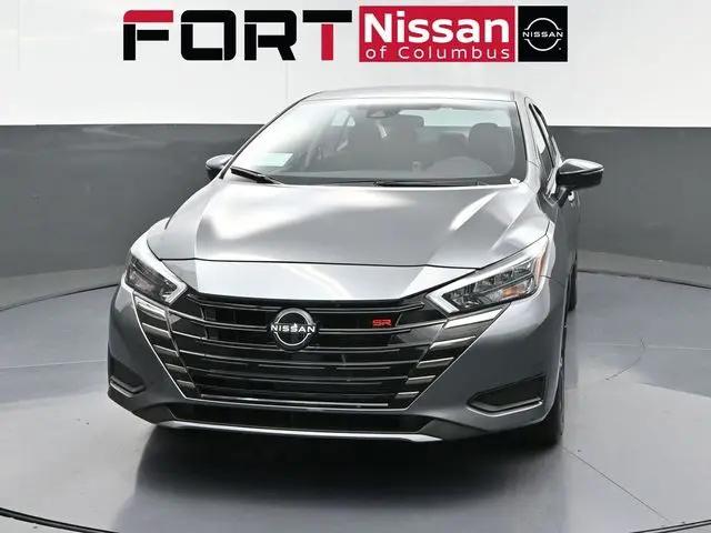2025 Nissan Versa 1.6 SR