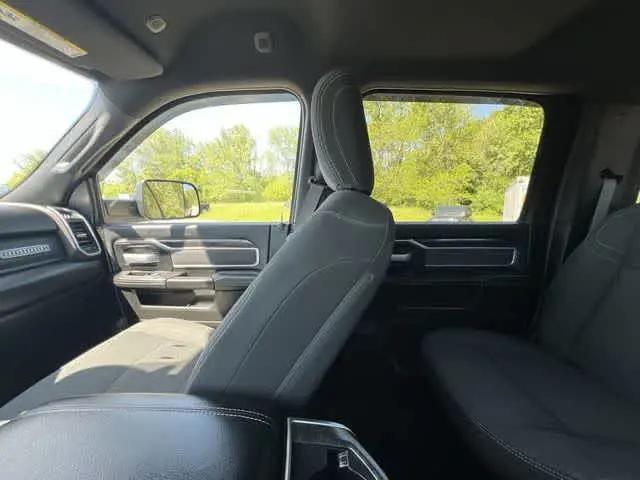 2019 Ram 2500 Big Horn Crew Cab 4x4 6'4" Box