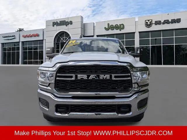 2024 Ram 3500 Tradesman Crew Cab 4x4 6'4" Box