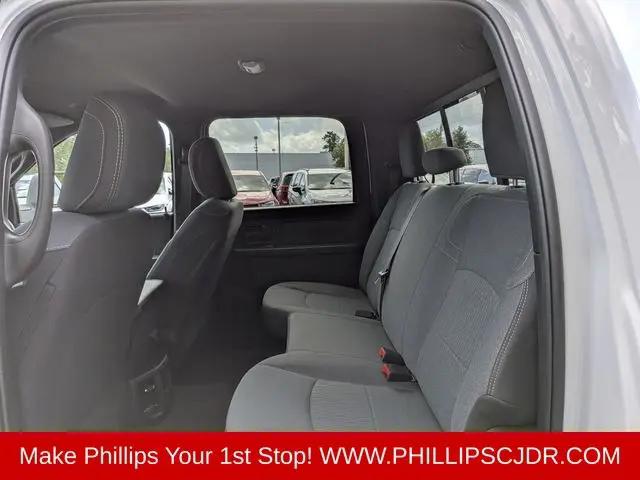 2024 Ram 3500 Tradesman Crew Cab 4x4 6'4" Box
