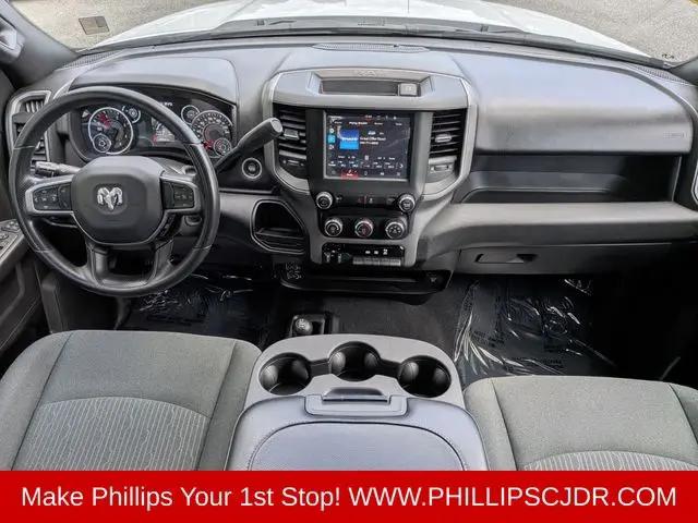 2024 Ram 3500 Tradesman Crew Cab 4x4 6'4" Box