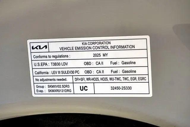 2025 Kia K5 GT-Line