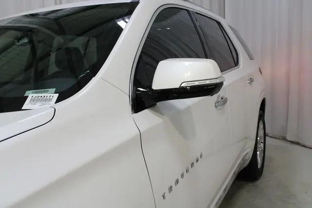 2020 Chevrolet Traverse AWD High Country
