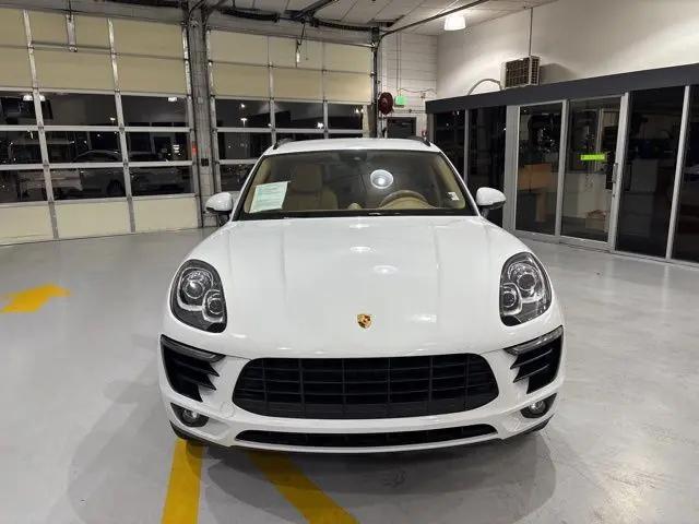 2017 Porsche Macan Macan