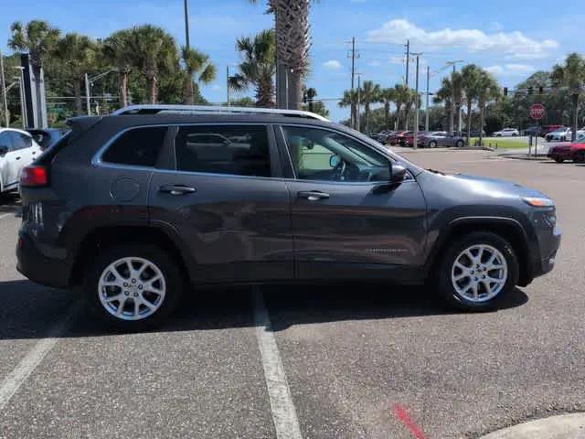 2016 Jeep Cherokee Latitude