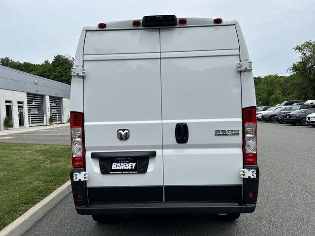 2025 Ram ProMaster 2500 Cargo Van Tradesman High Roof 136" WB w/Pass Seat