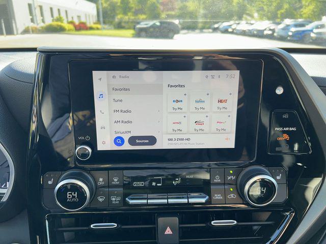 2023 Toyota Highlander XLE
