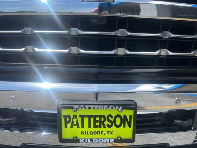 2022 Chevrolet Silverado 1500 4WD Crew Cab Short Bed LTZ