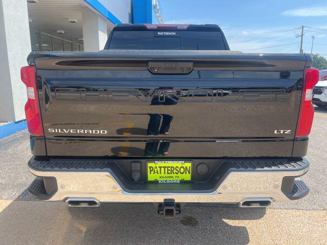 2022 Chevrolet Silverado 1500 4WD Crew Cab Short Bed LTZ