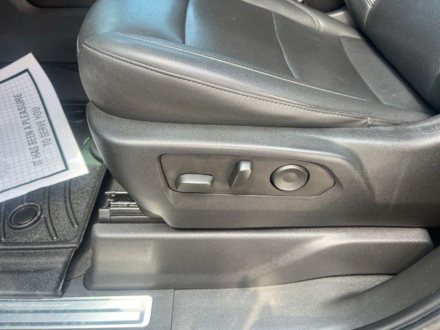 2022 Chevrolet Silverado 1500 4WD Crew Cab Short Bed LTZ