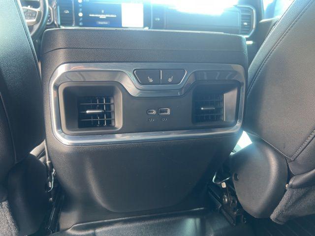 2022 Chevrolet Silverado 1500 4WD Crew Cab Short Bed LTZ