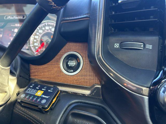 2020 Jeep Ram 2500 Laramie Longhorn Mega Cab 4x4 6'4" Box
