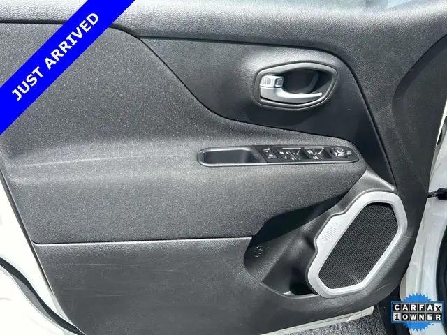 2021 Jeep Renegade Latitude FWD