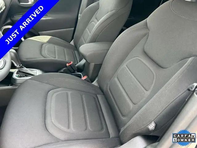 2021 Jeep Renegade Latitude FWD