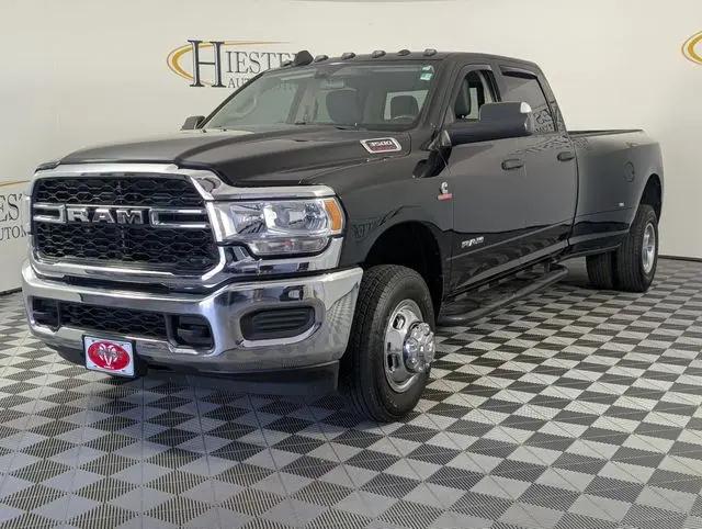 2020 Ram 3500 Tradesman Crew Cab 4x4 8' Box