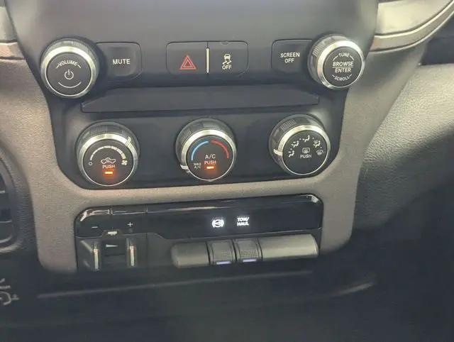2020 Ram 3500 Tradesman Crew Cab 4x4 8' Box