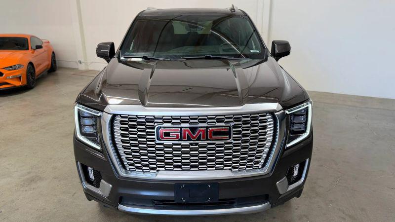 2021 GMC Yukon 4WD Denali
