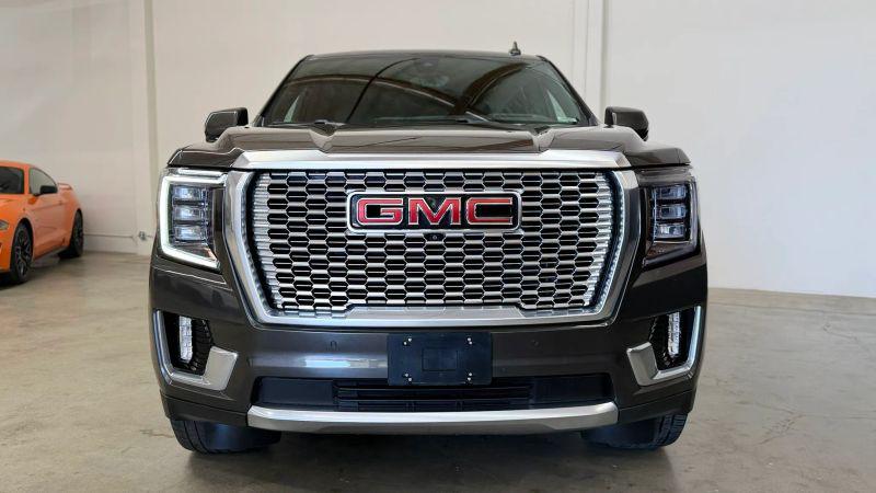 2021 GMC Yukon 4WD Denali