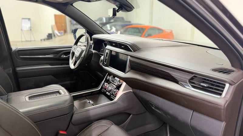 2021 GMC Yukon 4WD Denali
