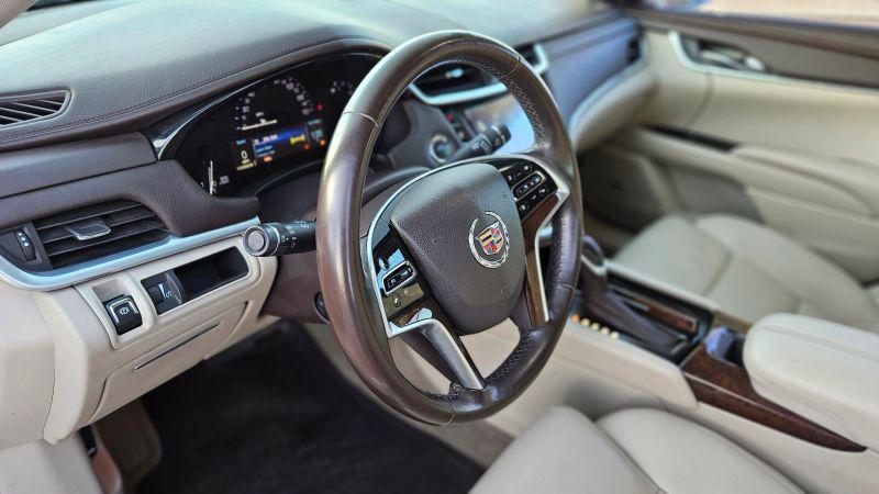 2013 Cadillac XTS Standard